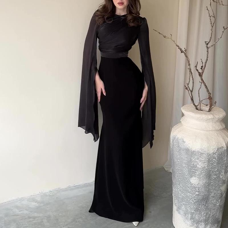 Slim-Fit Large Sleeve Round Neck Gown